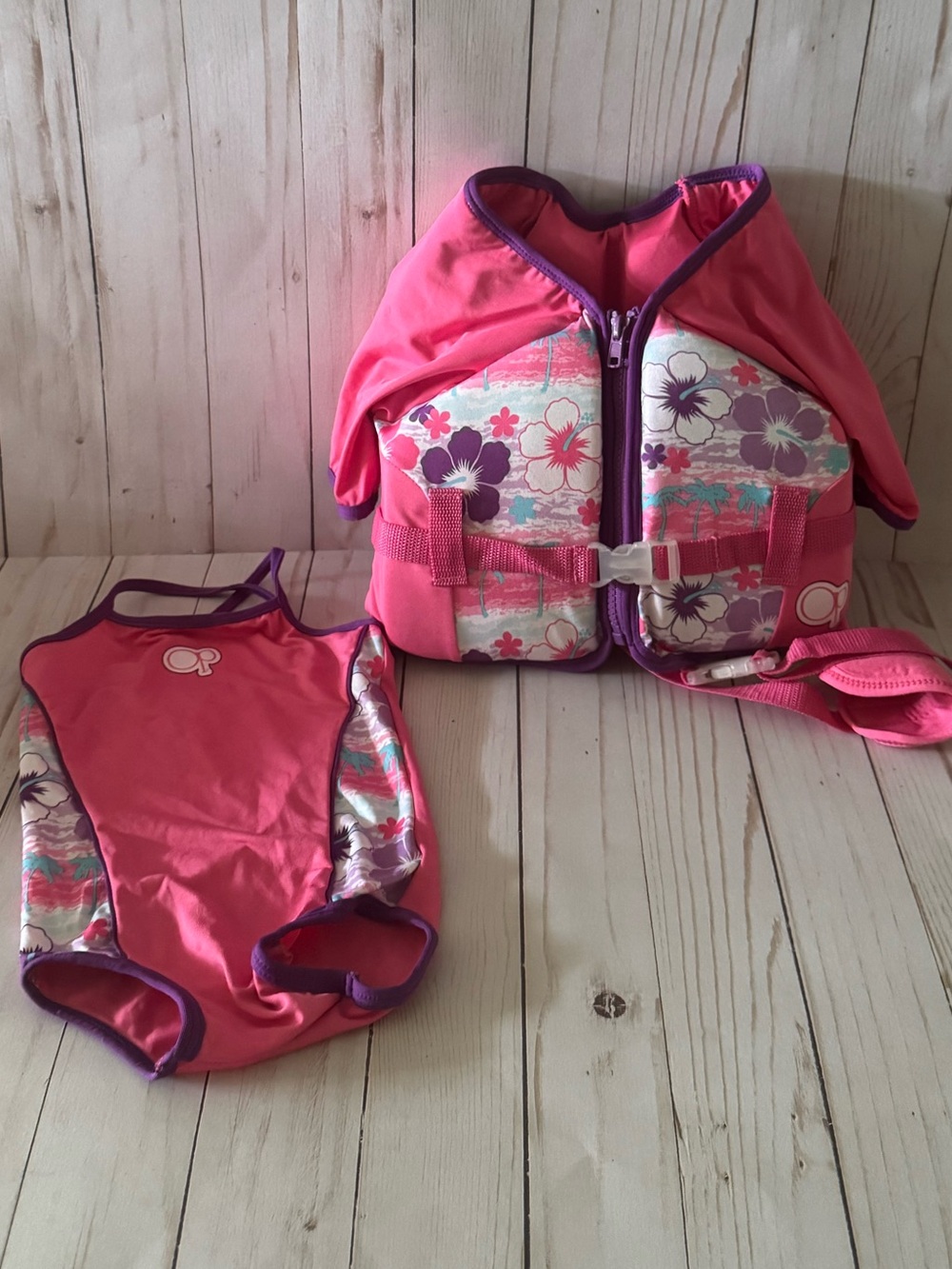 Swim trainer vest with bathing suit